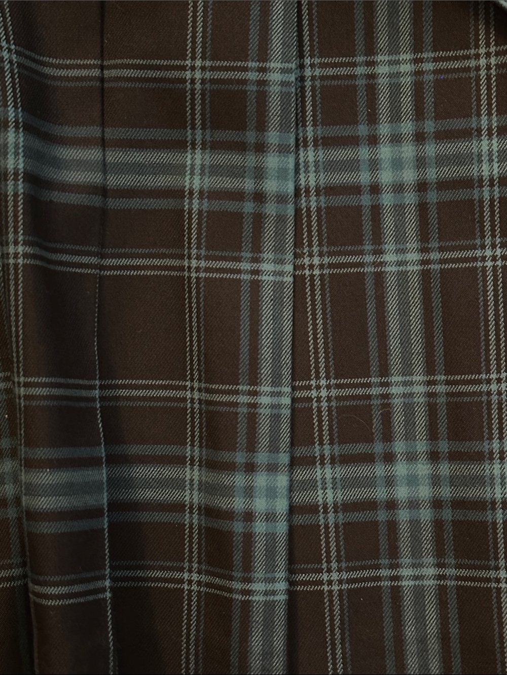 NWT H&M Divided Tartan Plaid Black & Green Pleated Skirt SZ 10 - Picture 3 of 8
